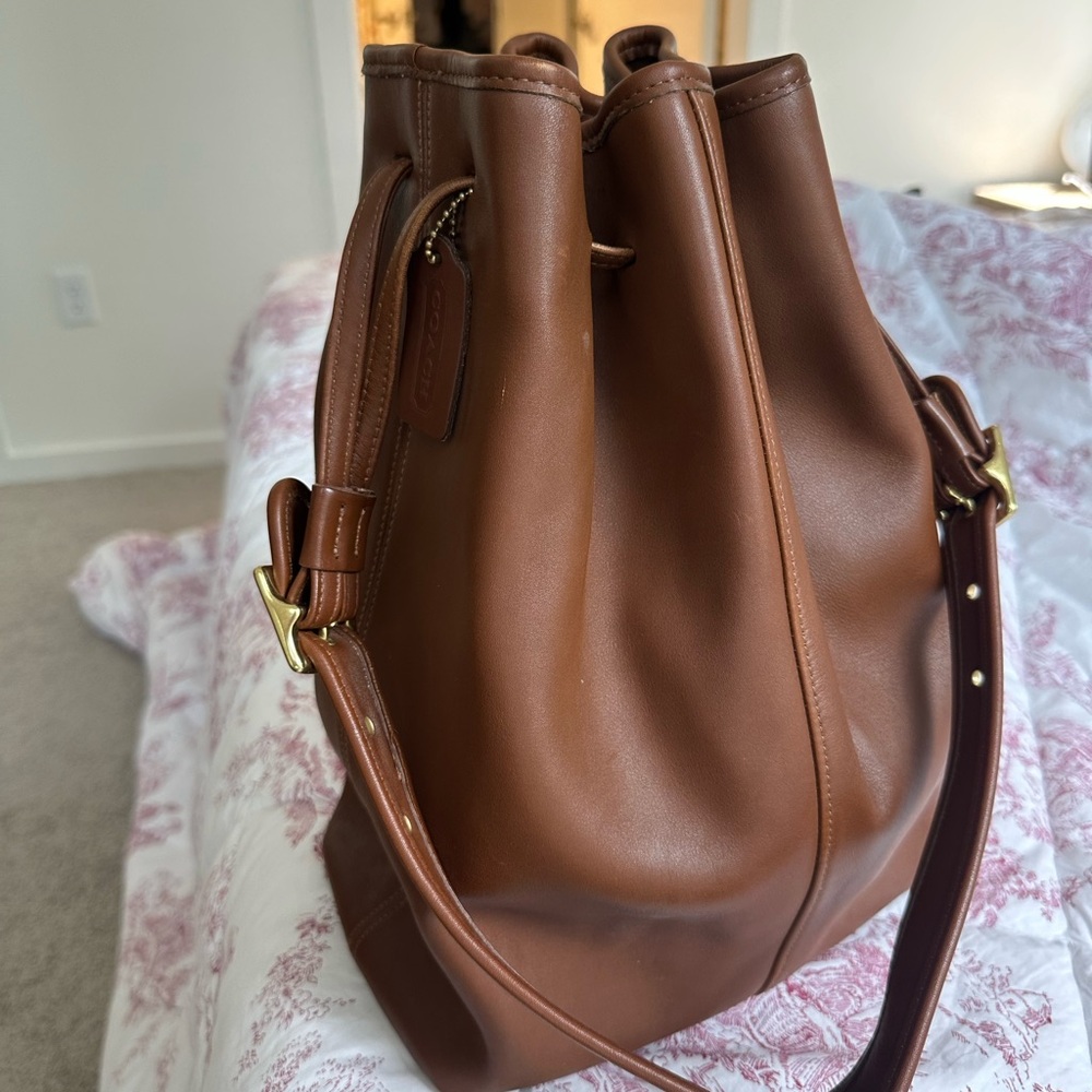 Vintage Coach Legacy Brown Leather Shoulder Bucket Bag with Drawstring Closure